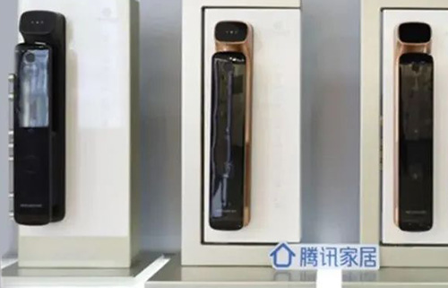 騰訊家居評測 | 匯泰龍D1f仿生3D人臉識別智能鎖，“云安全”設(shè)計玩轉(zhuǎn)智能安防